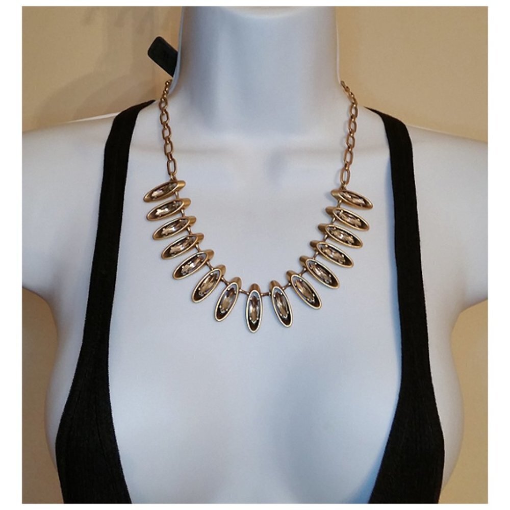 NWT J.Crew crystal elegant statement chain necklace modernist style dressy - Picture 3 of 8